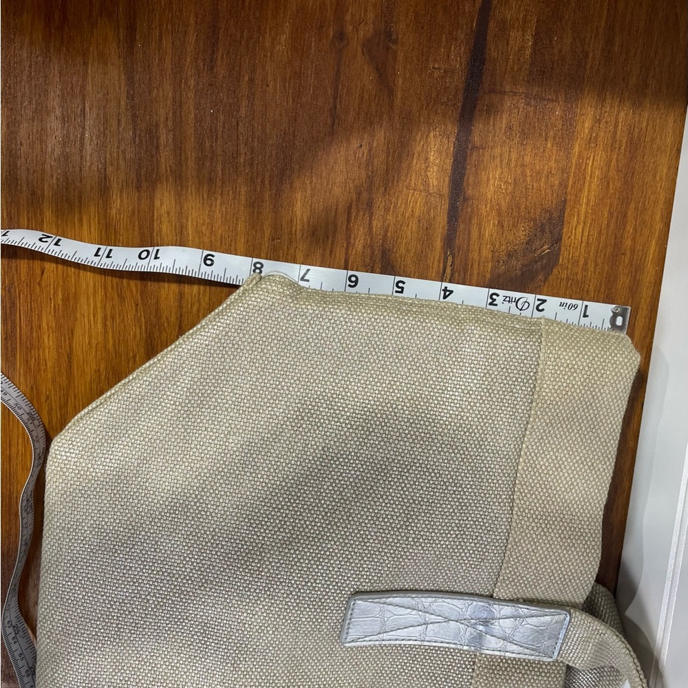 Michael Kors Tan Tote Bag - Picture 2 of 14